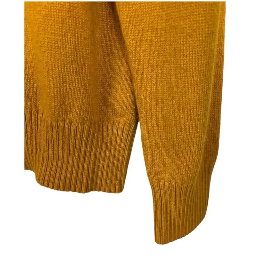 J. Crew Lambswool Blended Fabric Crewneck Sweater Mustard  Size Medium NWT